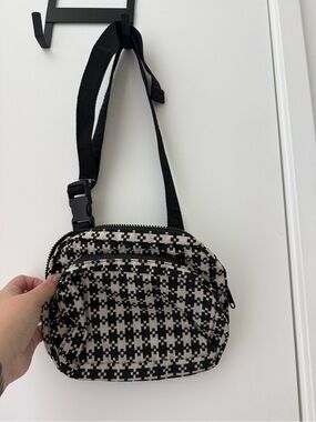 BAGGU pixel gingham